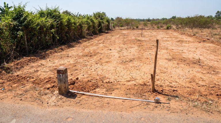 Tách thửa Đồng Nai 2026: tối thiểu 60m2 đất ở đô thị, 80m2 nông thôn, 1.000m2 đất nông nghiệp — và cái bẫy 2 bộ quy định sau khi sáp nhập Bình Phước